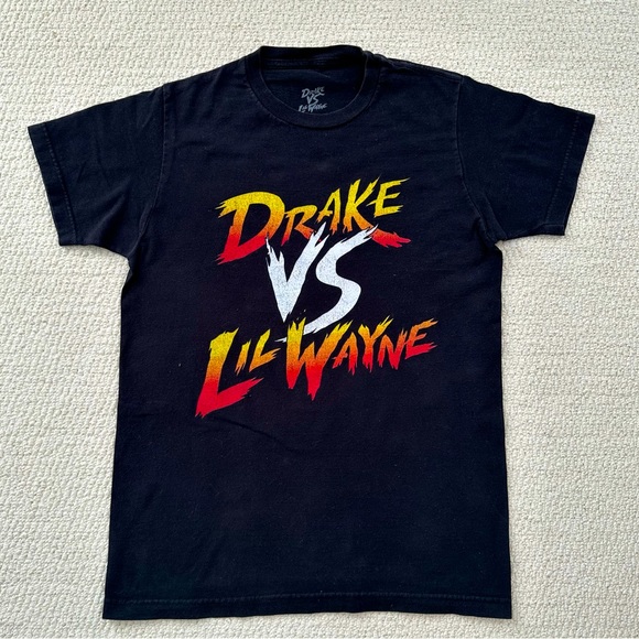 Drake Vs. Lil Wayne Graphic Tee - Picture 1 of 7